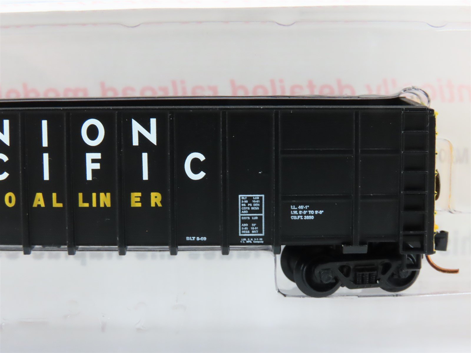 N Scale Roundhouse 81000 UP 