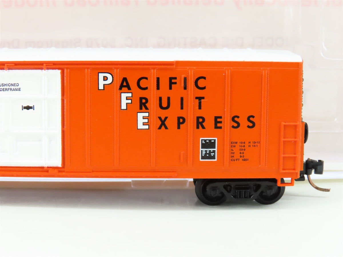 N Scale Roundhouse 84211 SPFE PFE Orange 57&#39; Mechanical Reefer #456910 UPGRADED