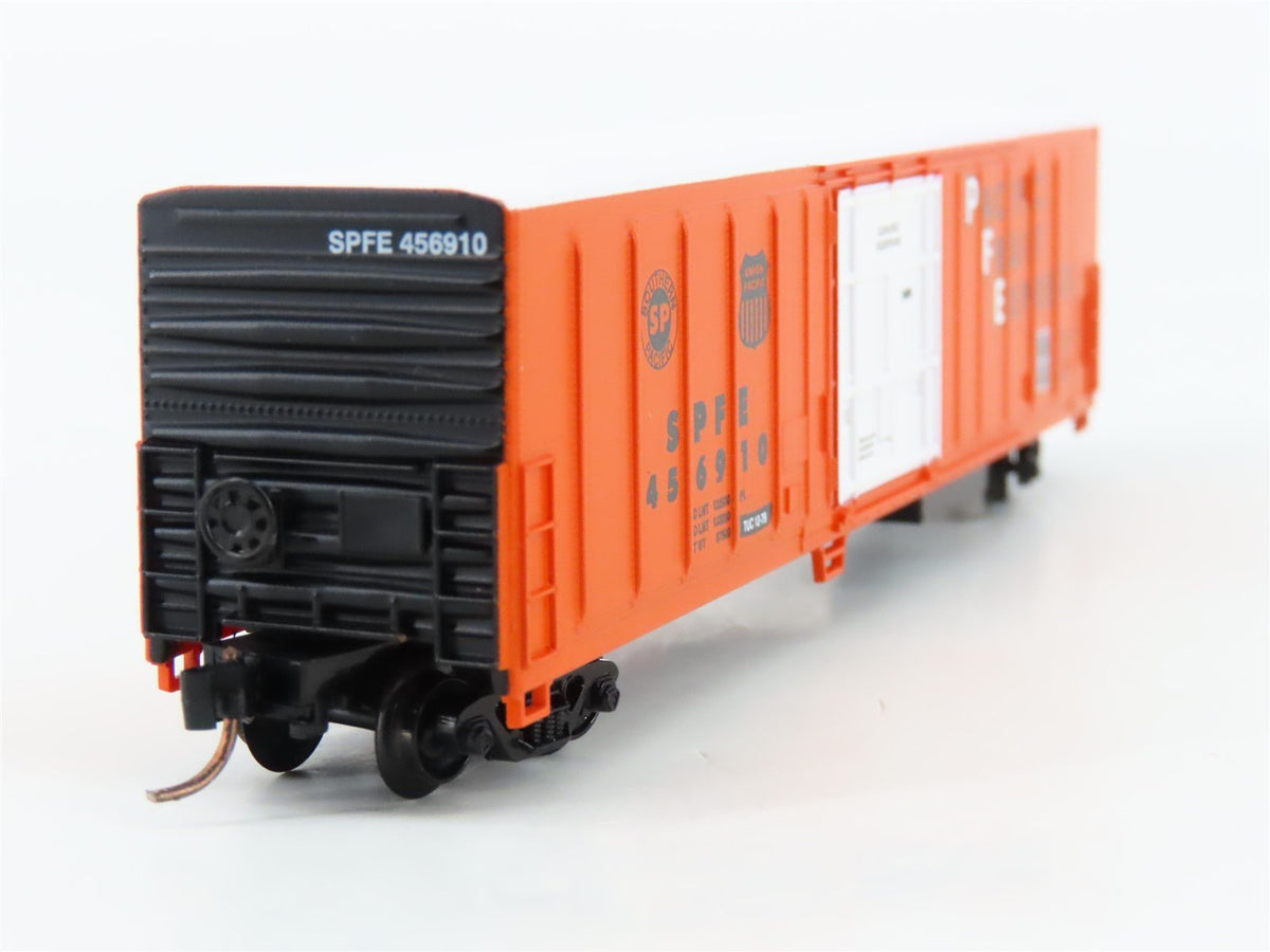 N Scale Roundhouse 84211 SPFE PFE Orange 57&#39; Mechanical Reefer #456910 UPGRADED