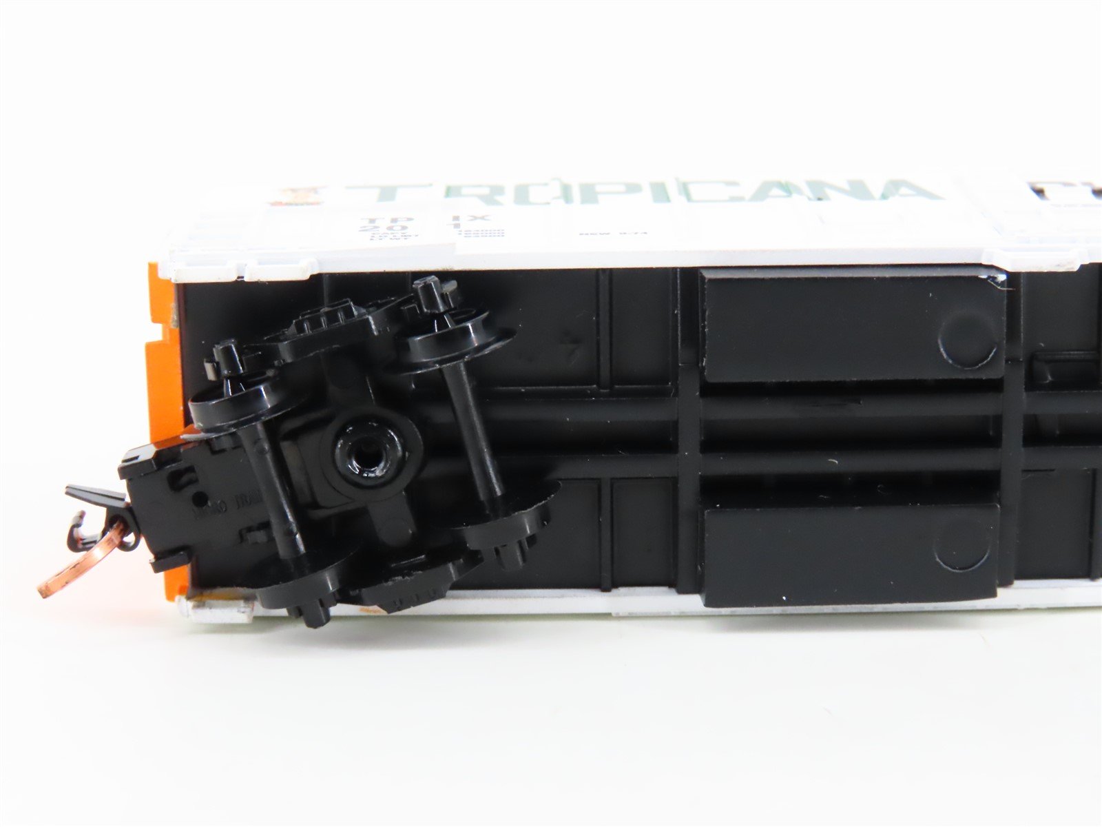 N Scale Roundhouse 84201 TPIX Tropicana 57' Mechanical Reefer #201 UPGRADED