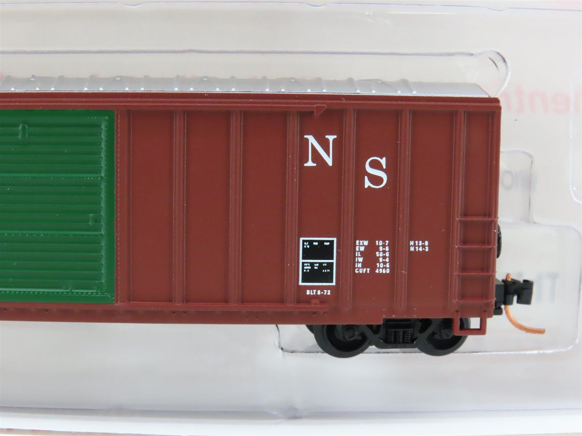 N Scale Roundhouse 82514 NS Norfolk Southern 50&#39; FMC Boxcar #2355 UPGRADED