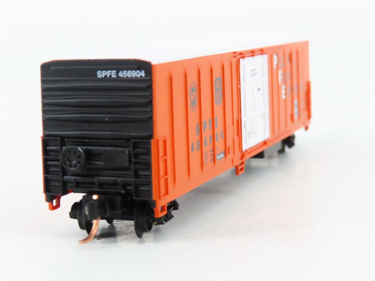 N Scale Roundhouse 84212 SPFE PFE Orange 57&#39; Mechanical Reefer #456904 UPGRADED