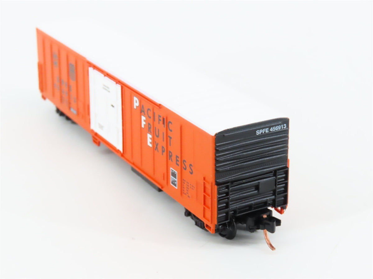 N Scale Roundhouse 84212 SPFE PFE Orange 57&#39; Mech Reefer #456913 UPGRADED
