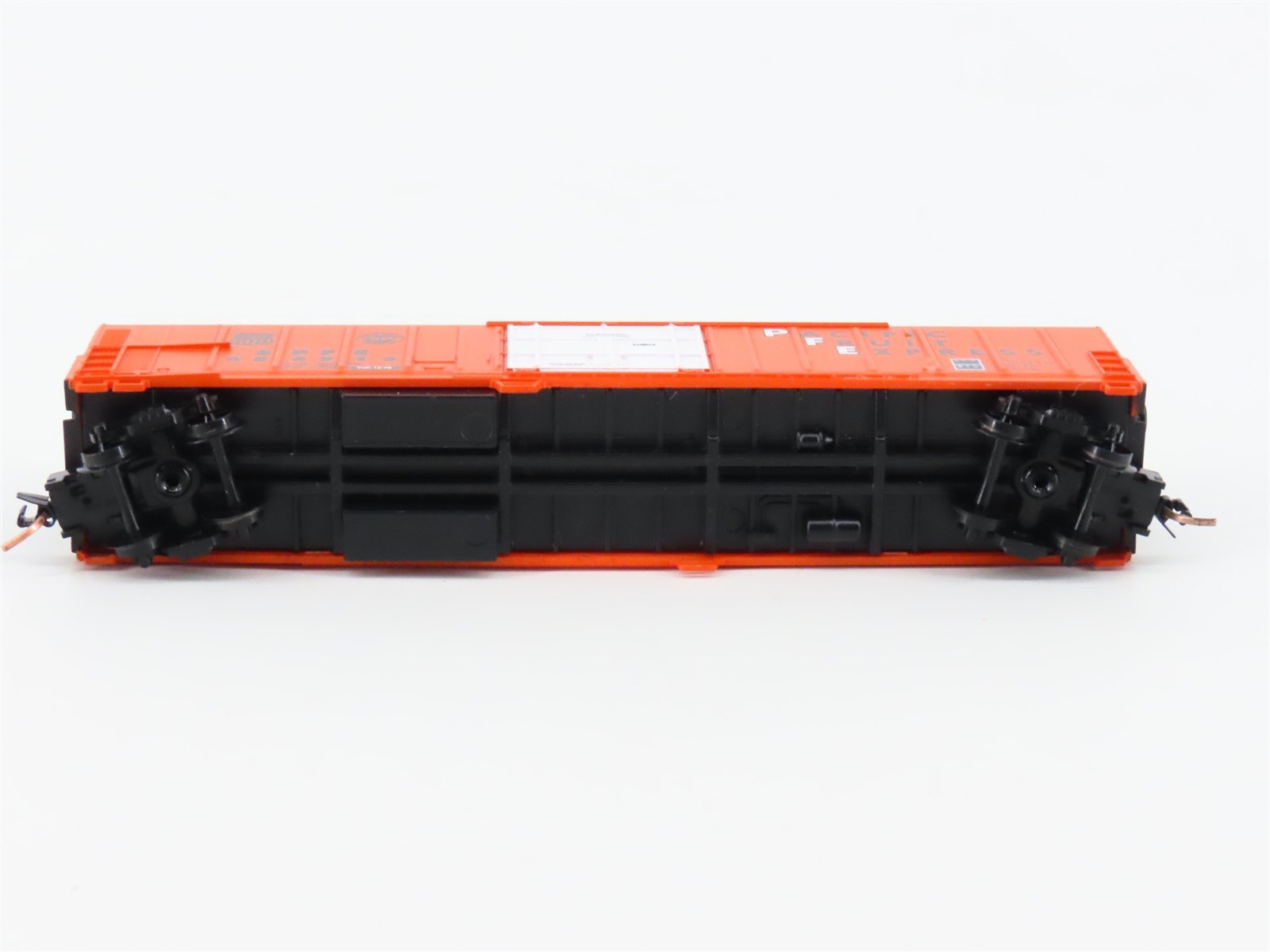 N Scale Roundhouse 84212 SPFE PFE Orange 57' Mech Reefer #456913 UPGRADED