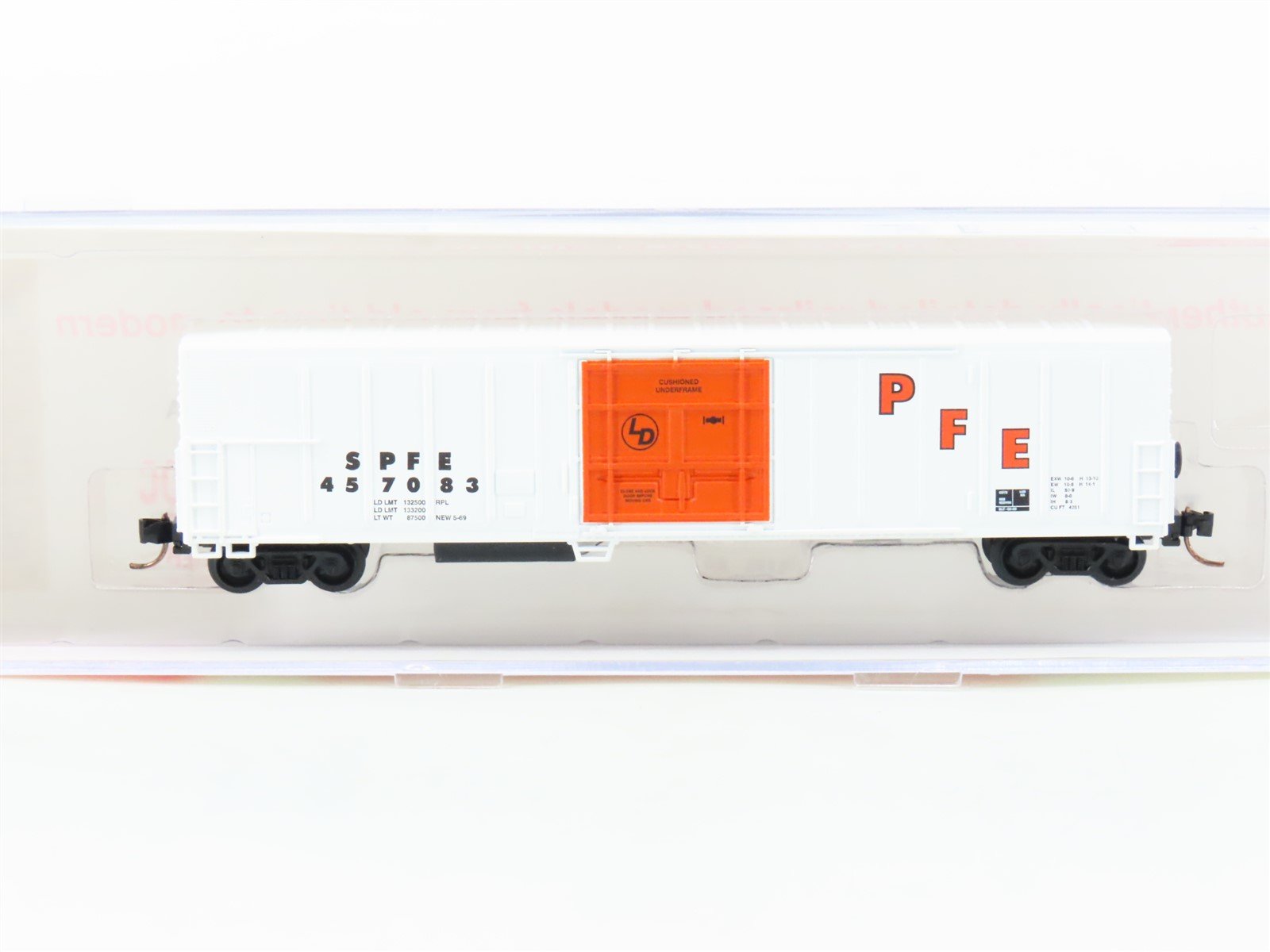 N Scale Roundhouse 84211 SPFE Pacific Fruit Express 57' Reefer #457083 UPGRADED