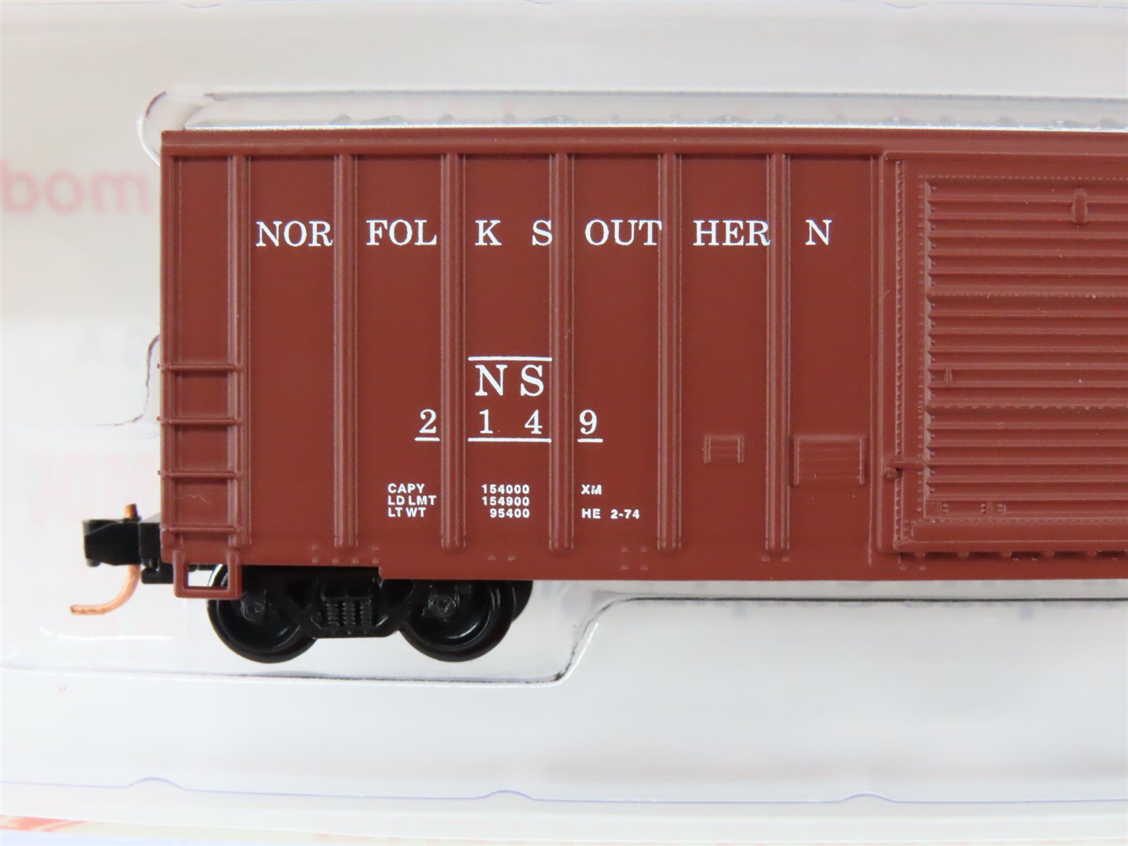N Scale Roundhouse 82515 NS Norfolk Southern 50' FMC Boxcar #2149 UPGRADED