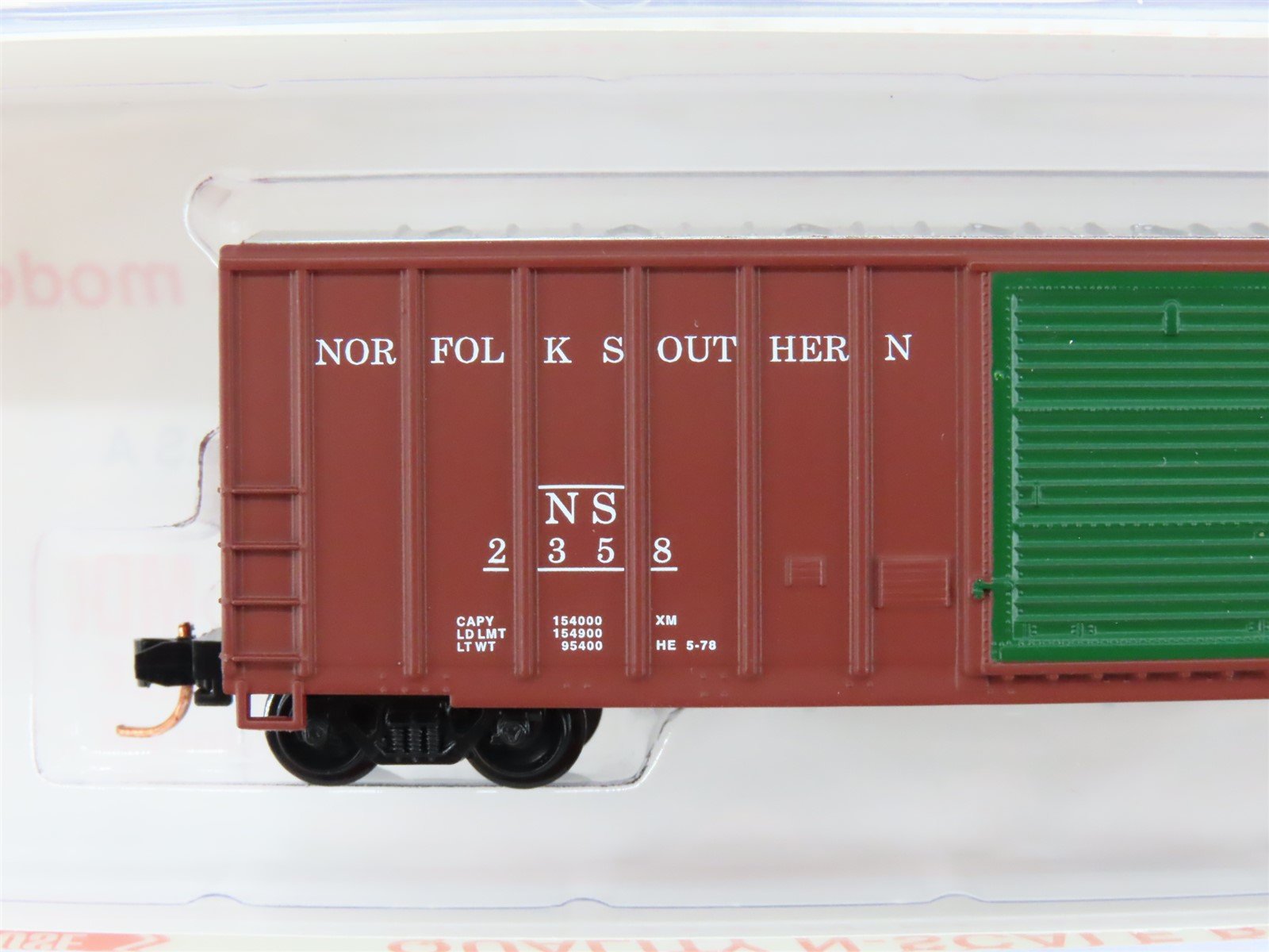 N Scale Roundhouse 82514 NS Norfolk Southern 50' FMC Boxcar #2358 UPGRADED