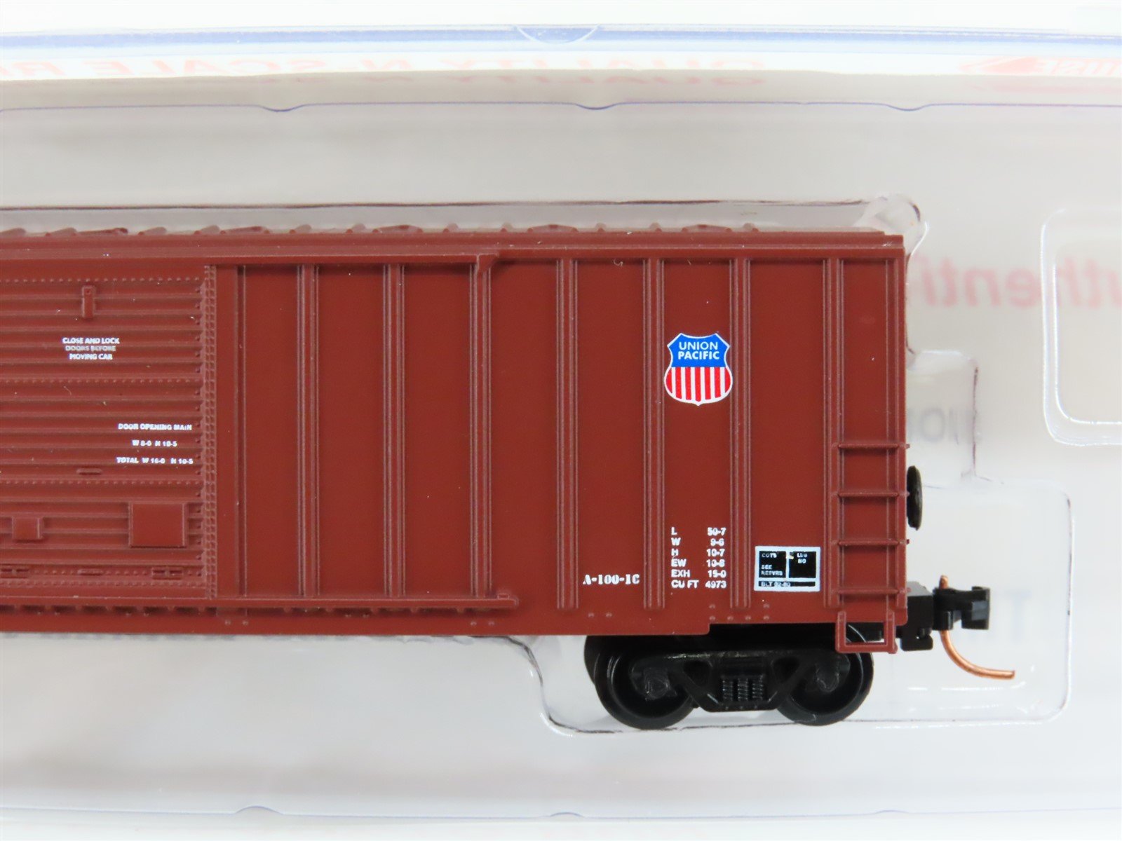 N Scale Roundhouse 83402 UP Union Pacific 50' FMC Boxcar #300366 UPGRADED