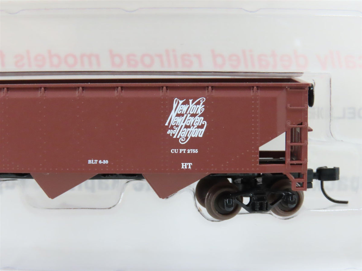 N Scale Roundhouse 86209 NH New Haven 40&#39; 3-Bay Offset Open Hopper #81028