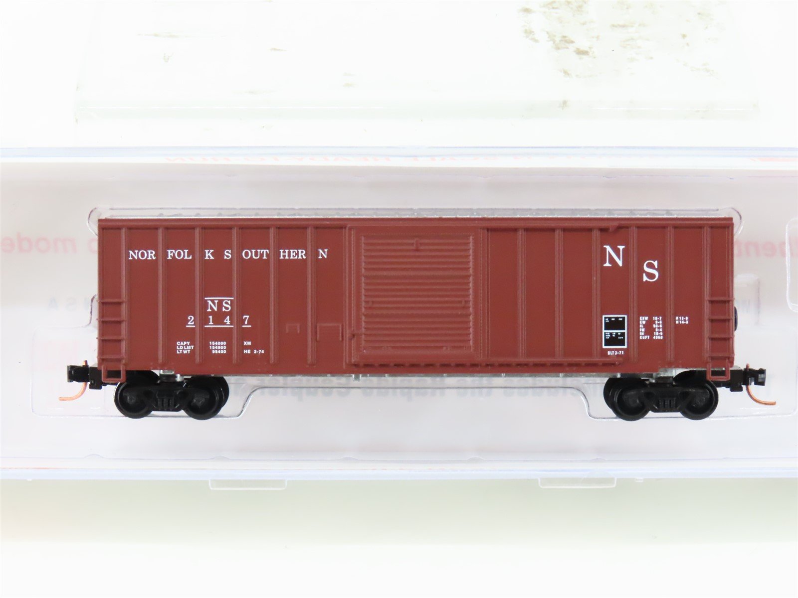 N Scale Roundhouse 82515 NS Norfolk Southern 50' FMC Boxcar #2147 UPGRADED