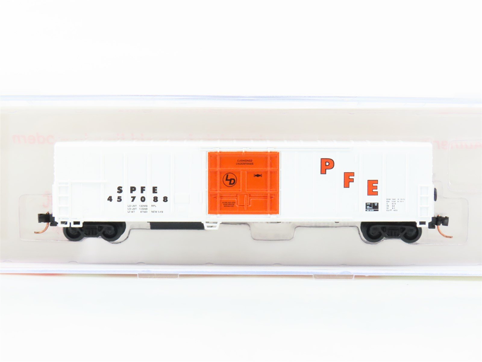 N Scale Roundhouse 84211 SPFE Pacific Fruit Express 57' Reefer #457088 UPGRADED