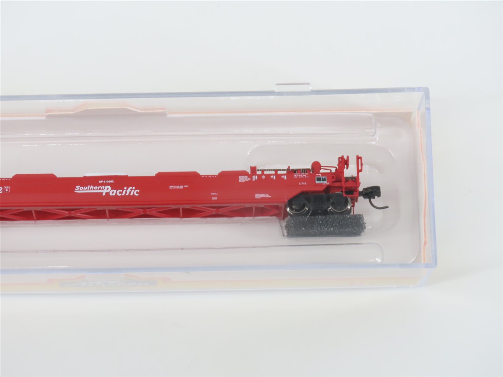 N Scale Athearn 17211 SP Southern Pacific 48' Husky Stack Well Car #513902