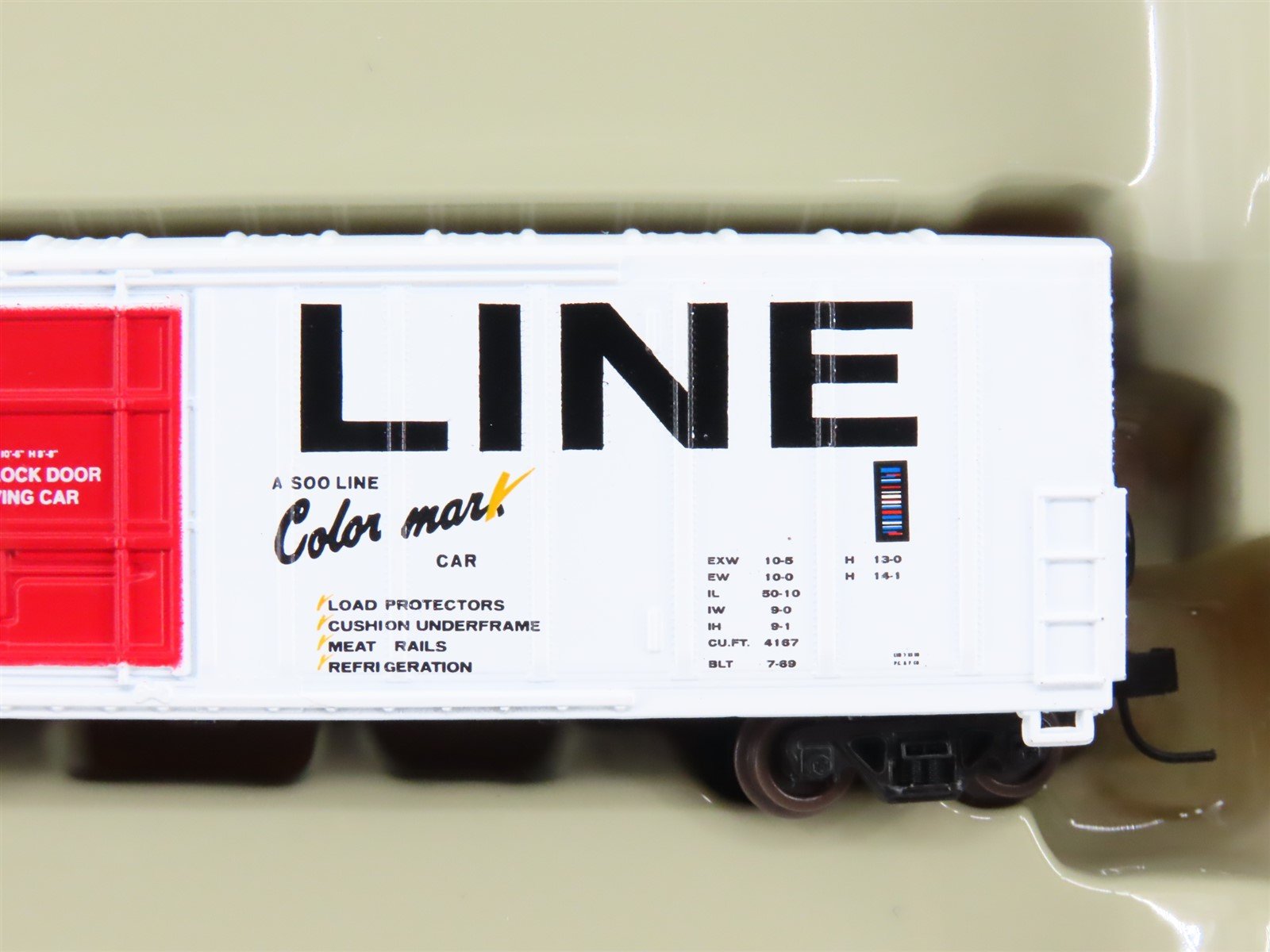 N Scale Athearn 11109 SOO Line Colormark 57' Mechanical Reefer #10024