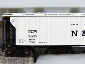 N Scale Athearn 11368 N&W Norfolk & Western 3-Bay Covered Hopper #71253
