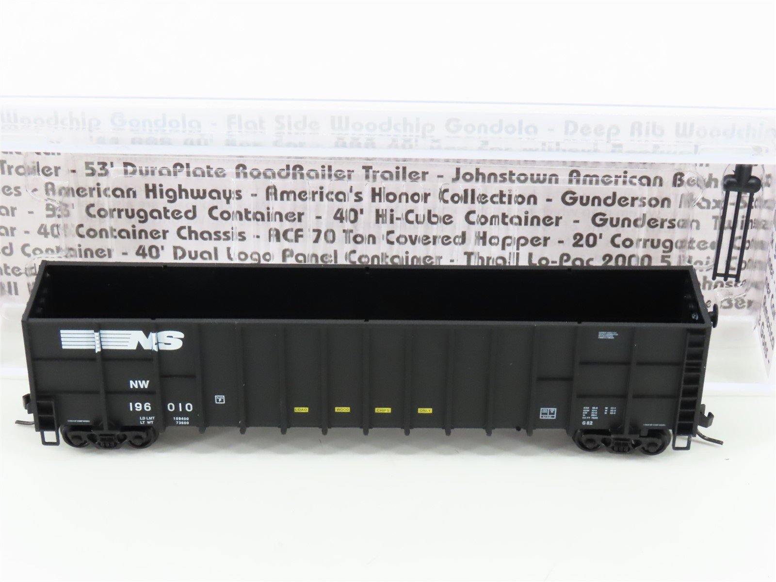N Scale Deluxe Innovations 105501 NW NS Norfolk Southern Woodchip Car #196010