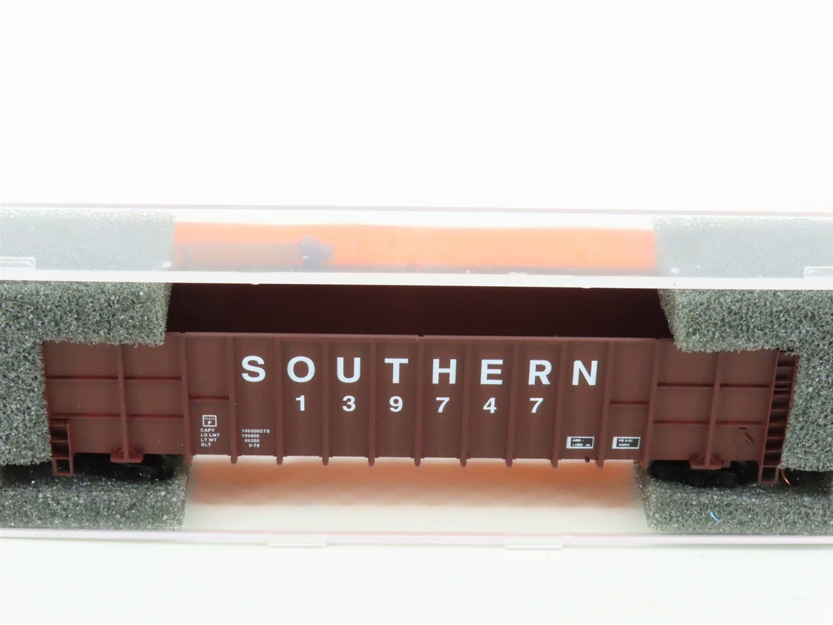 N Deluxe Innovations 10030 SOU Southern Railway Gunderson Woodchip Car #139747