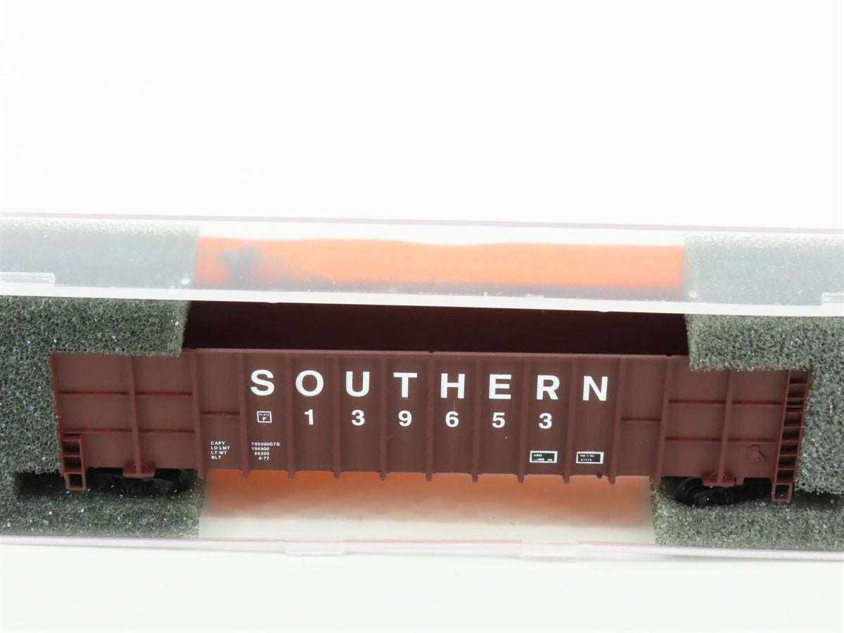 N Deluxe Innovations 10030 SOU Southern Railway Gunderson Woodchip Car #139653
