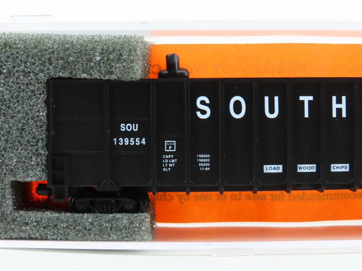 N Deluxe Innovations 10030 SOU Southern Railway Gunderson Woodchip Car #139554