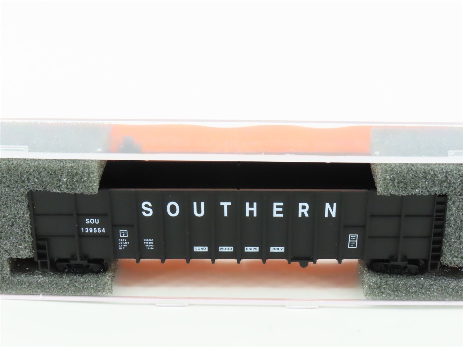 N Deluxe Innovations 10030 SOU Southern Railway Gunderson Woodchip Car #139554