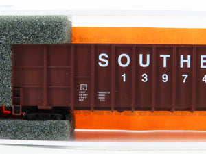 N Deluxe Innovations 10030 SOU Southern Railway Gunderson Woodchip Car #139748