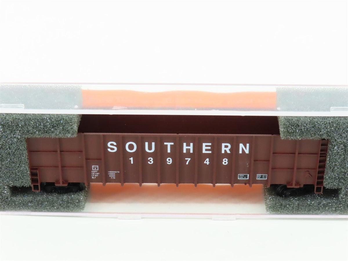 N Deluxe Innovations 10030 SOU Southern Railway Gunderson Woodchip Car #139748