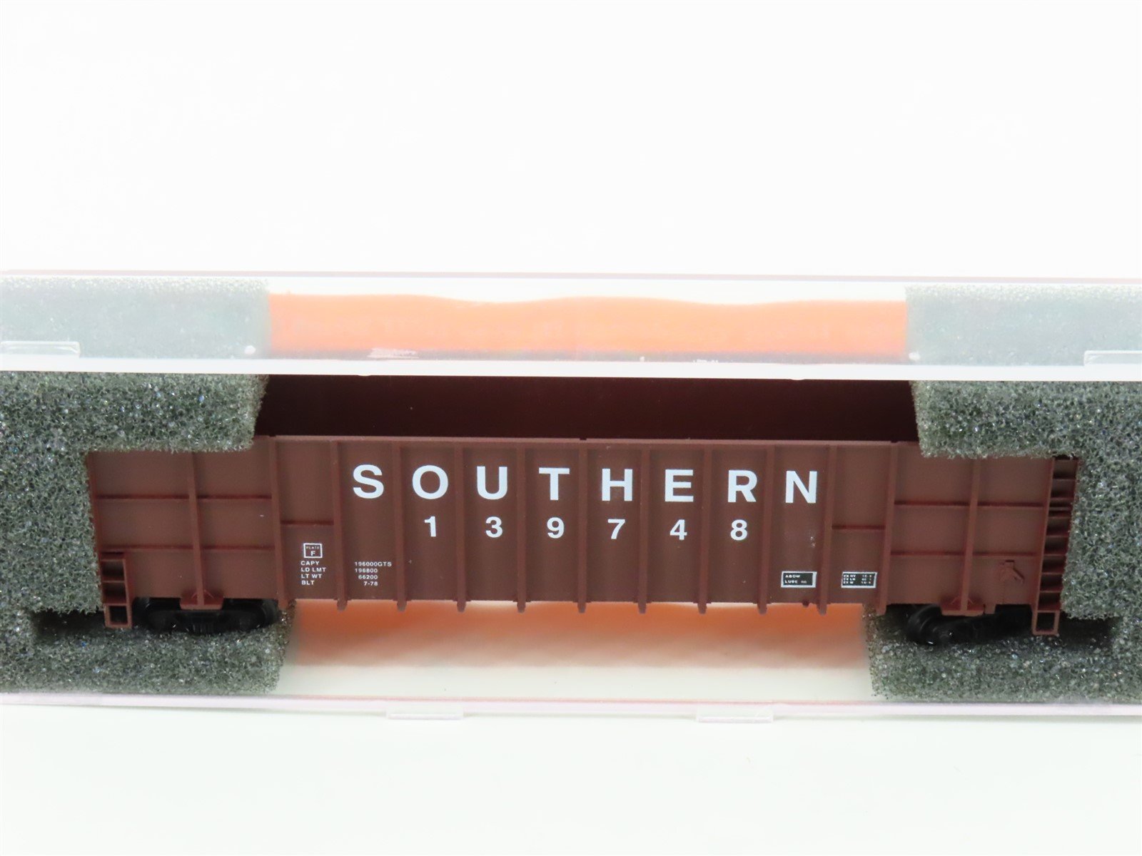 N Deluxe Innovations 10030 SOU Southern Railway Gunderson Woodchip Car #139748