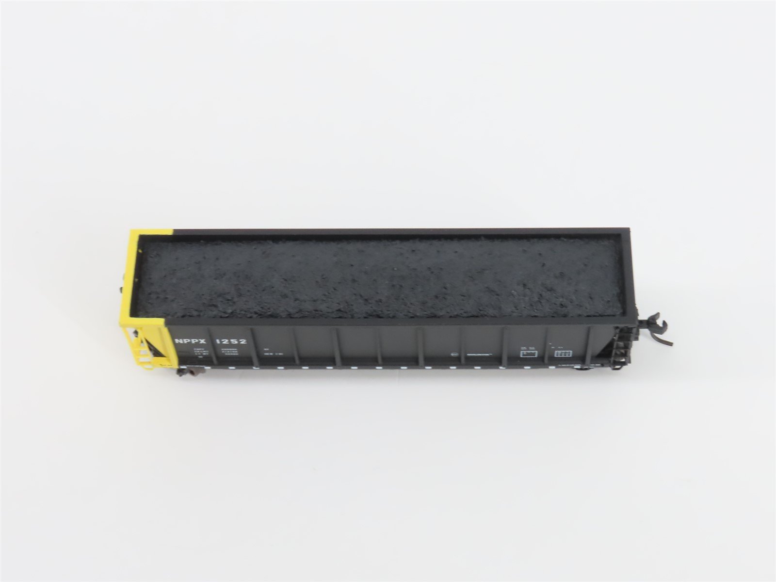 N Scale Atlas 43801-14 NPPX Nebraska Public Power Coalveyor #1252 w/ Load