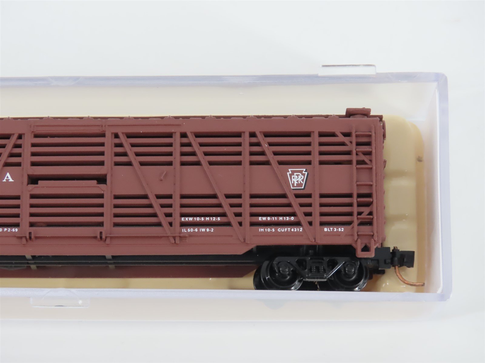 N Scale Atlas 35491 PRR Pennsylvania Railroad 50' Stock Car #130010