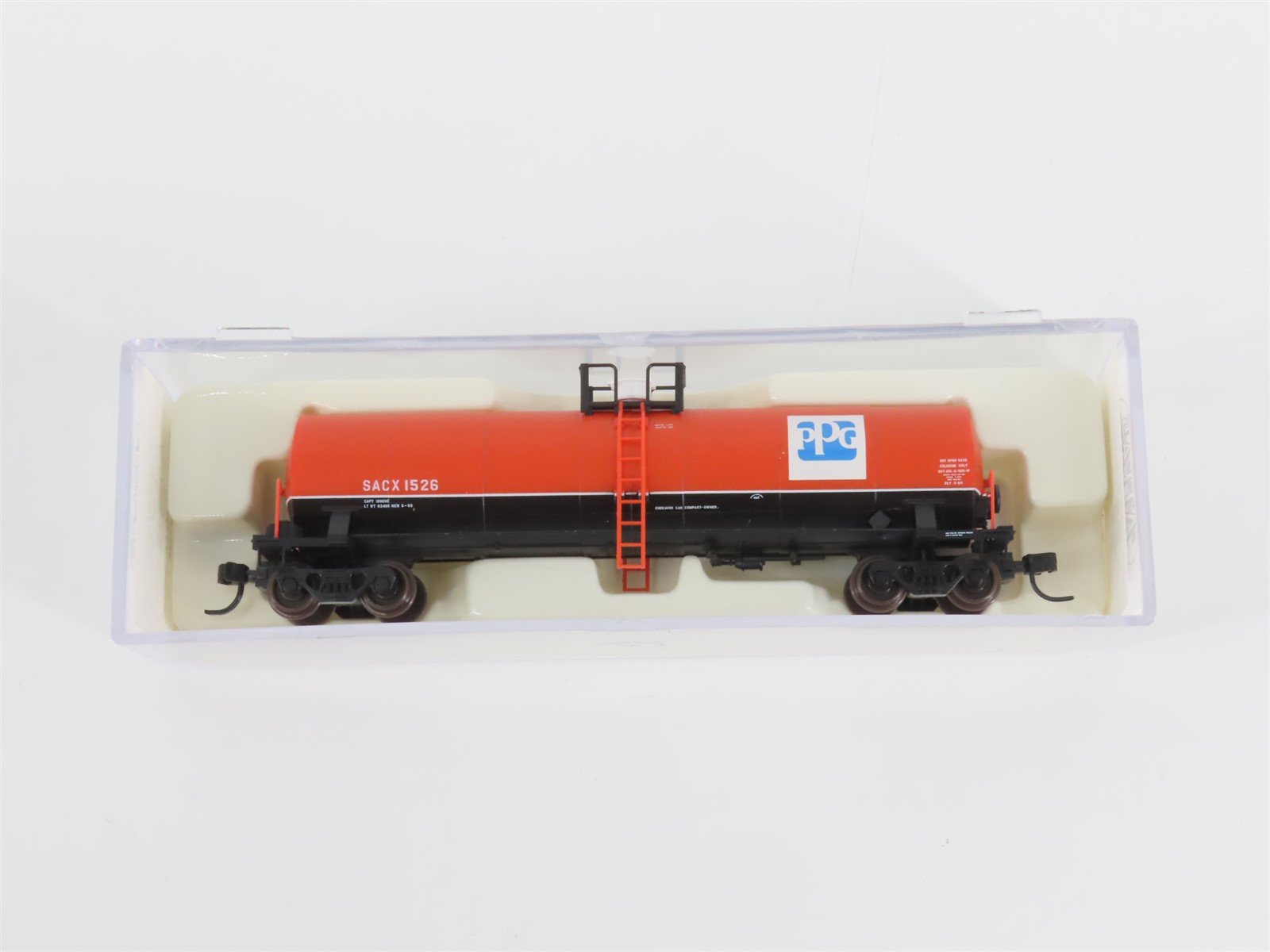 N Scale Atlas 40562 SACX PPG 17,360 Gallon Tank Car #1526