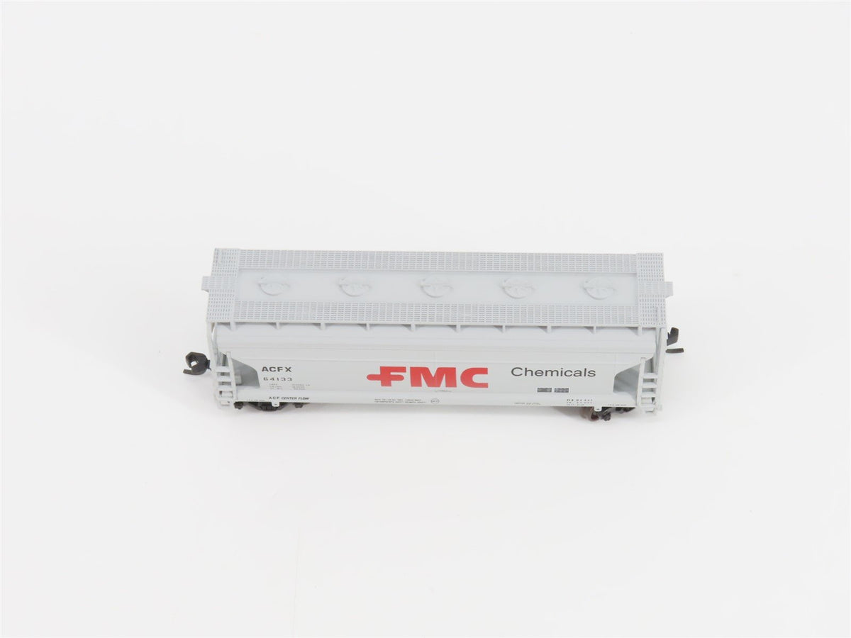 N Scale Atlas Trainman 39914A ACFX FMC Chemicals 3-Bay Covered Hopper #64133