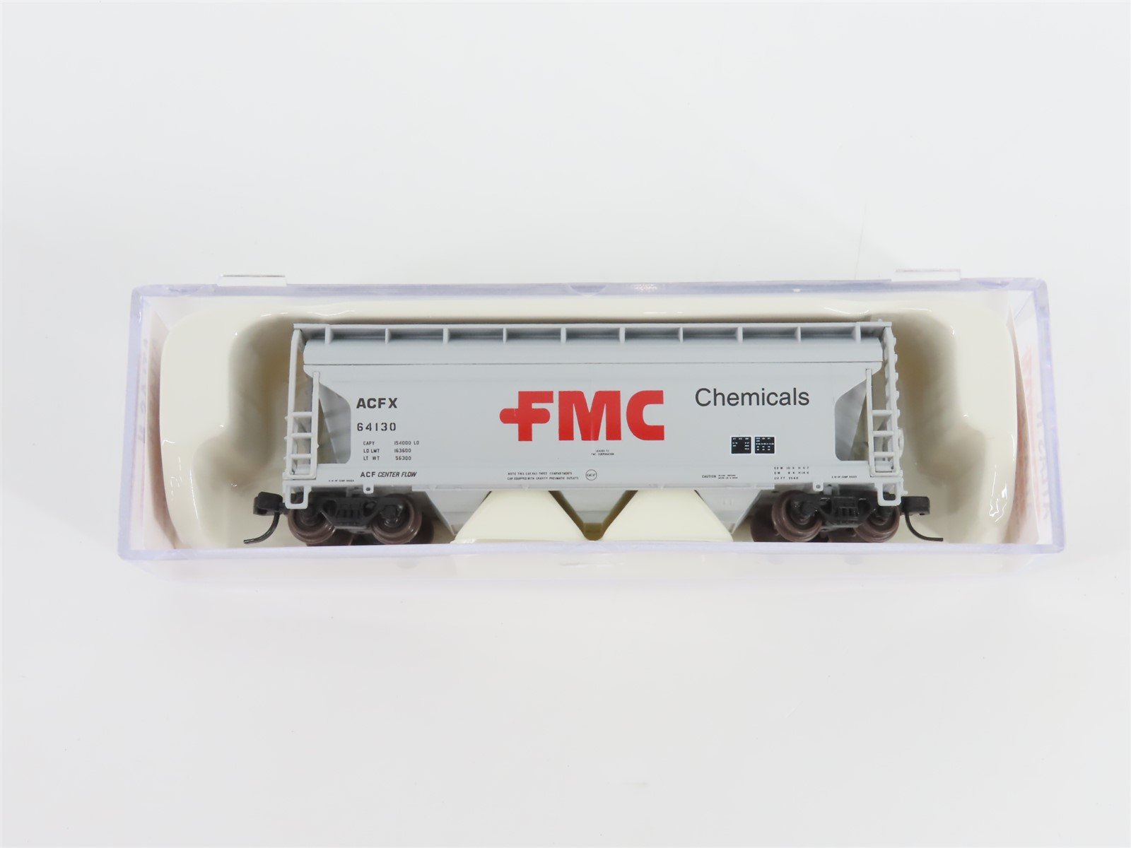 N Scale Atlas Trainman 39913A ACFX FMC Chemicals 3-Bay Covered Hopper #64130