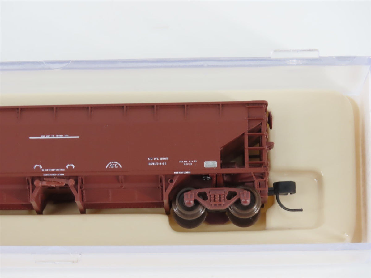 N Scale Atlas 34775-1 SOO Line 2-Bay 70 Ton Hart Ballast Hopper #9901