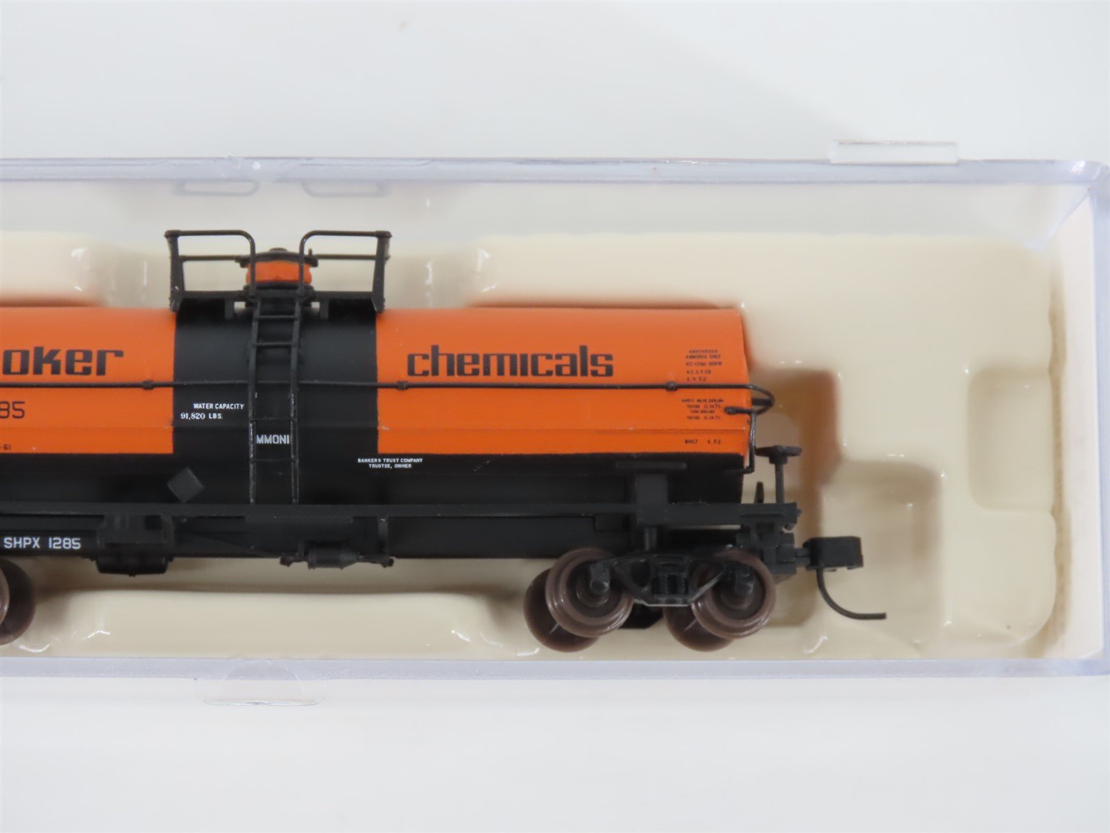 N Scale Atlas 43772 SHPX Hooker Chemicals 11,000 Gallon Tank Car #1285