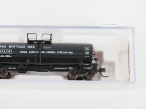 N Scale Atlas 43622 SHPX Pyrofax Bottled Gas 11,000 Gallon Tank Car #1367