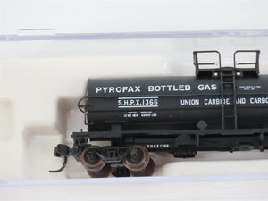 N Scale Atlas 43621 SHPX Pyrofax Bottled Gas 11,000 Gallon Tank Car #1366