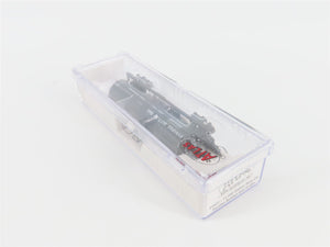 N Scale Atlas 43621 SHPX Pyrofax Bottled Gas 11,000 Gallon Tank Car #1366