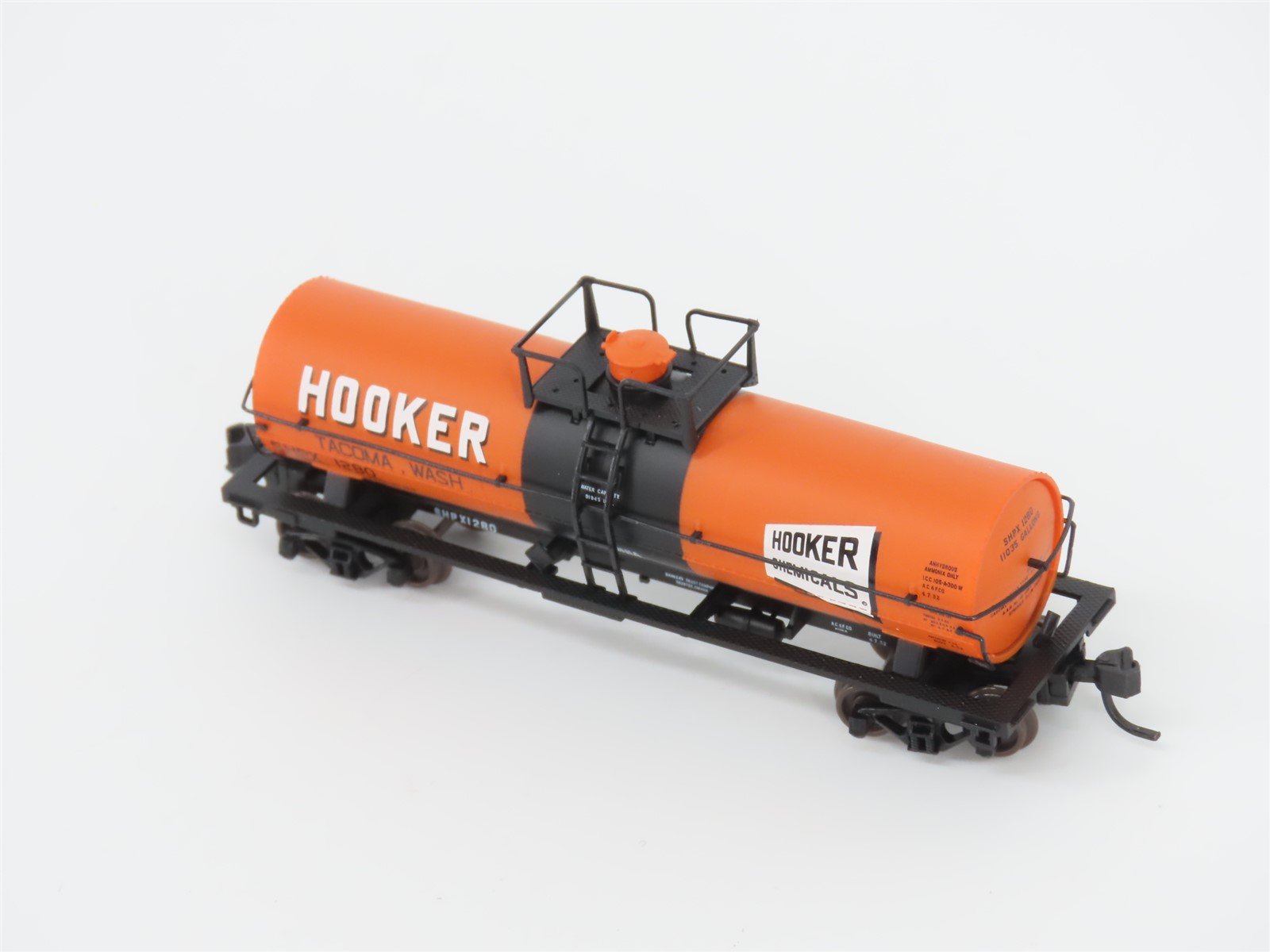 N Scale Atlas 43651 SHPX Hooker Chemical 11,000 Gallon Tank Car #1280