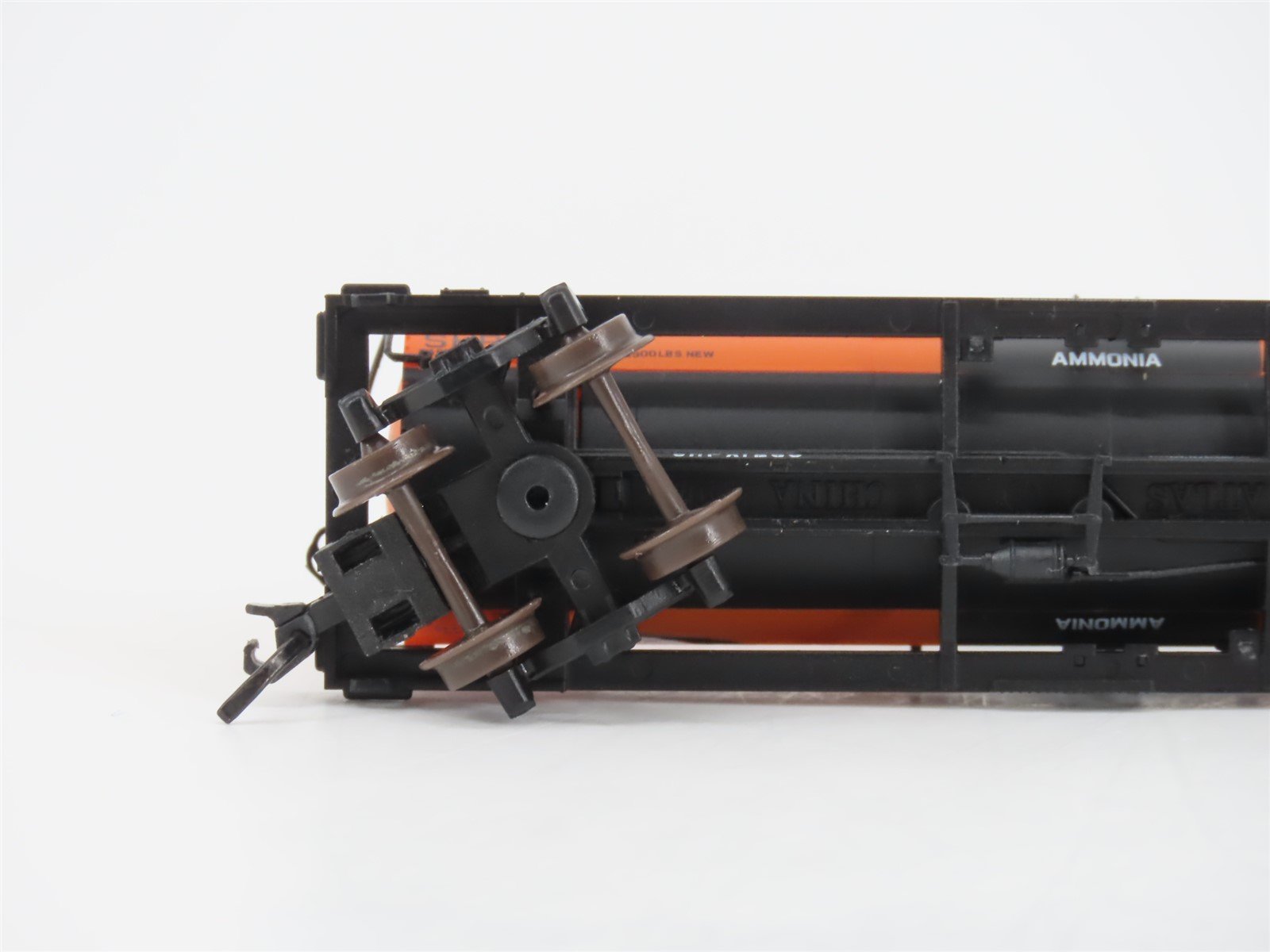 N Scale Atlas 43651 SHPX Hooker Chemical 11,000 Gallon Tank Car #1280