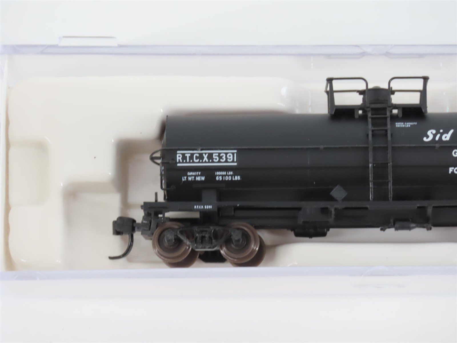 N Scale Atlas 43641 RTCX Sid Richardson Gasoline 11,000 Gallon Tank Car #5391