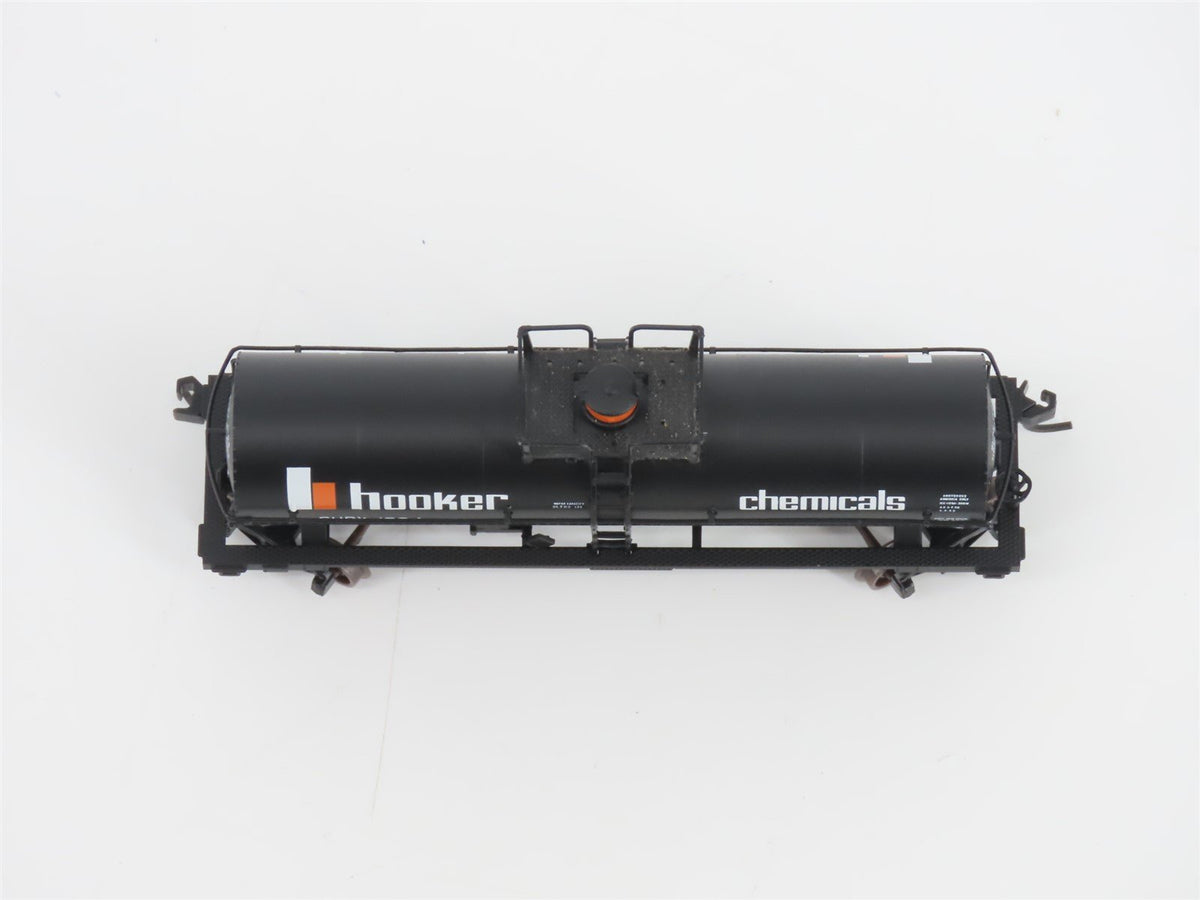 N Scale Atlas 43771 SHPX Hooker Chemicals 11,000 Gallon Tank Car #1284
