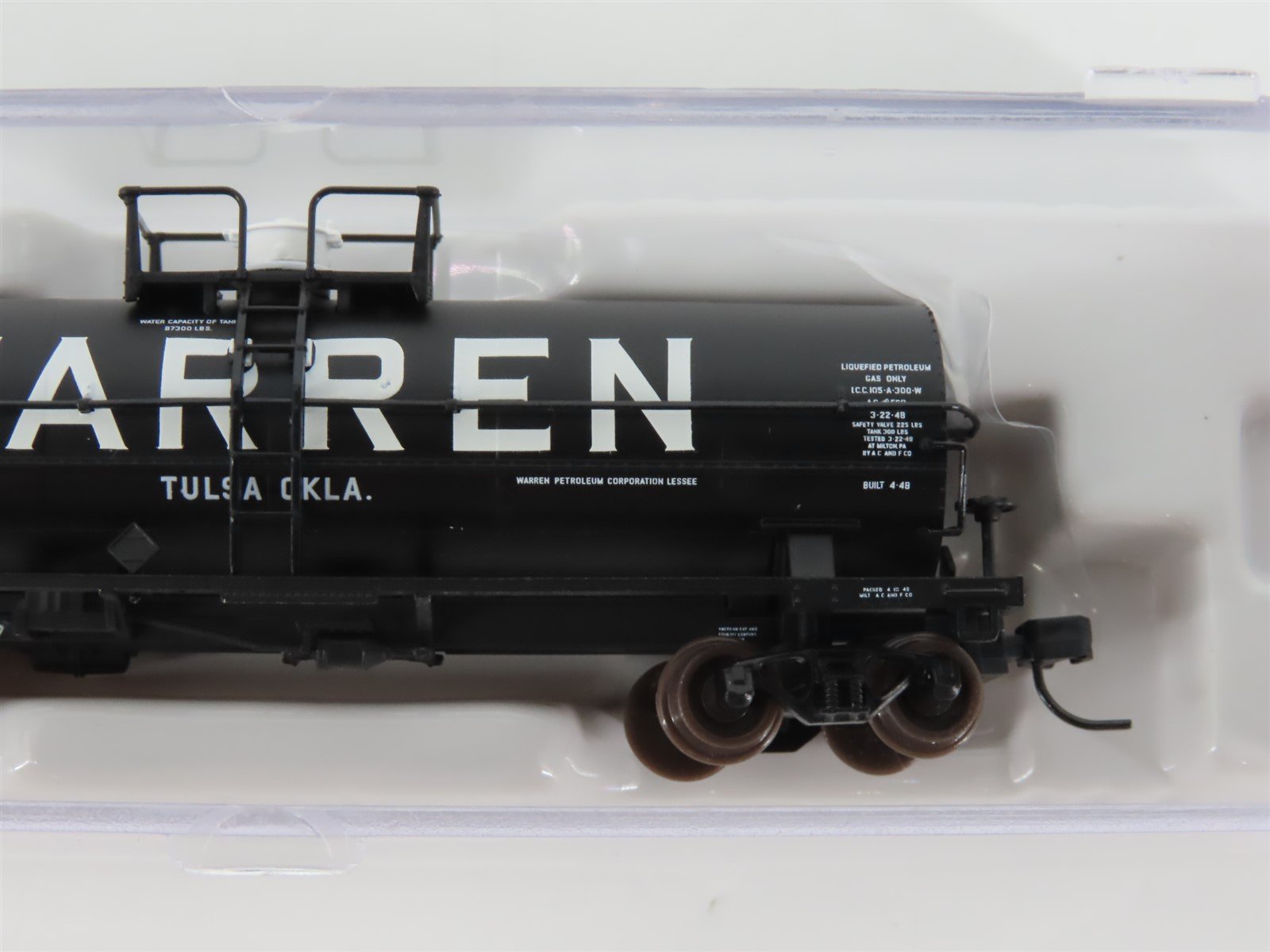 N Scale Atlas 43752 SHPX Warren Petroleum 11,000 Gallon Tank Car #1767
