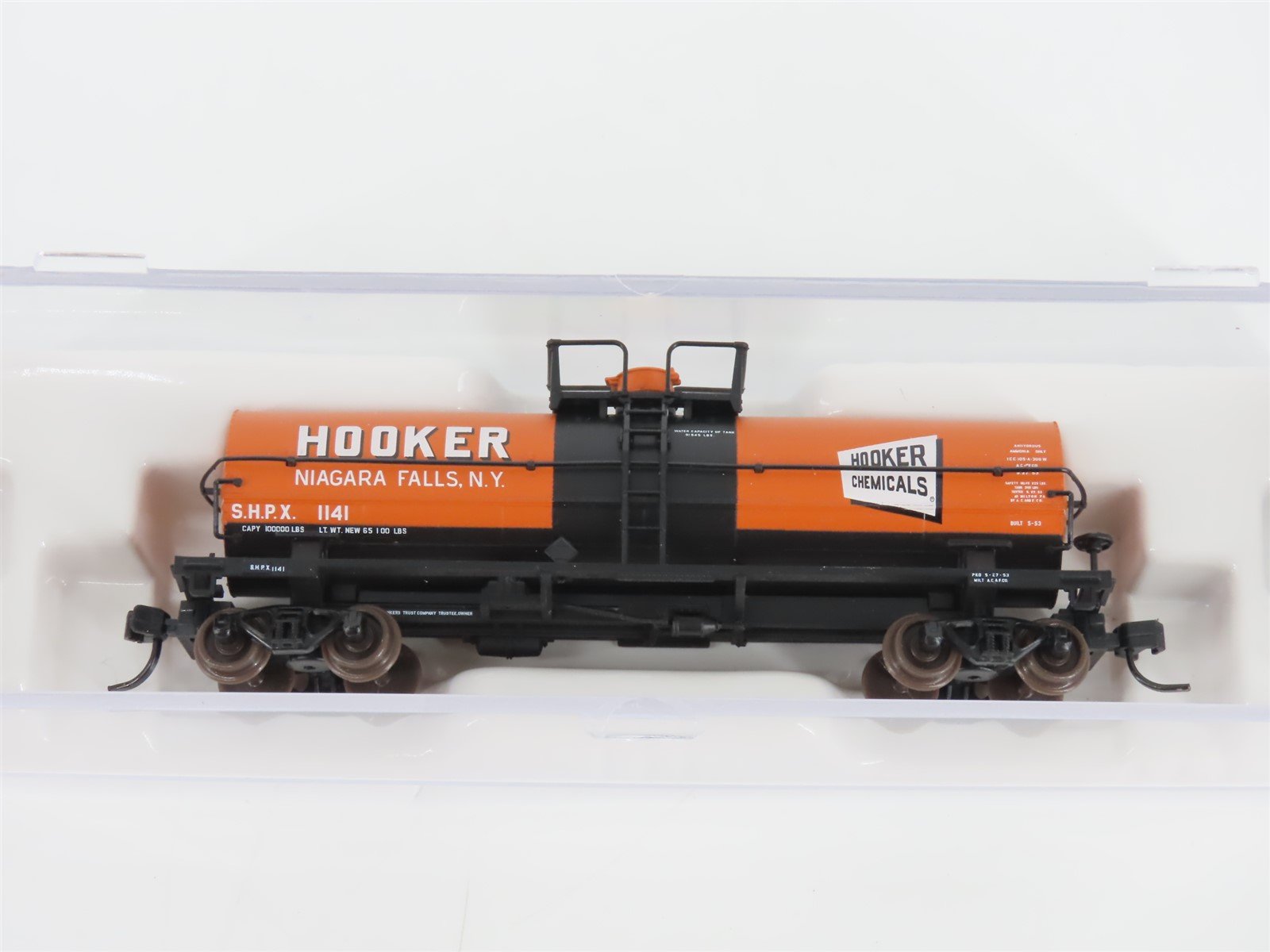 N Scale Atlas 43722 SHPX Hooker Chemicals 11,000 Gallon Tank Car #1141