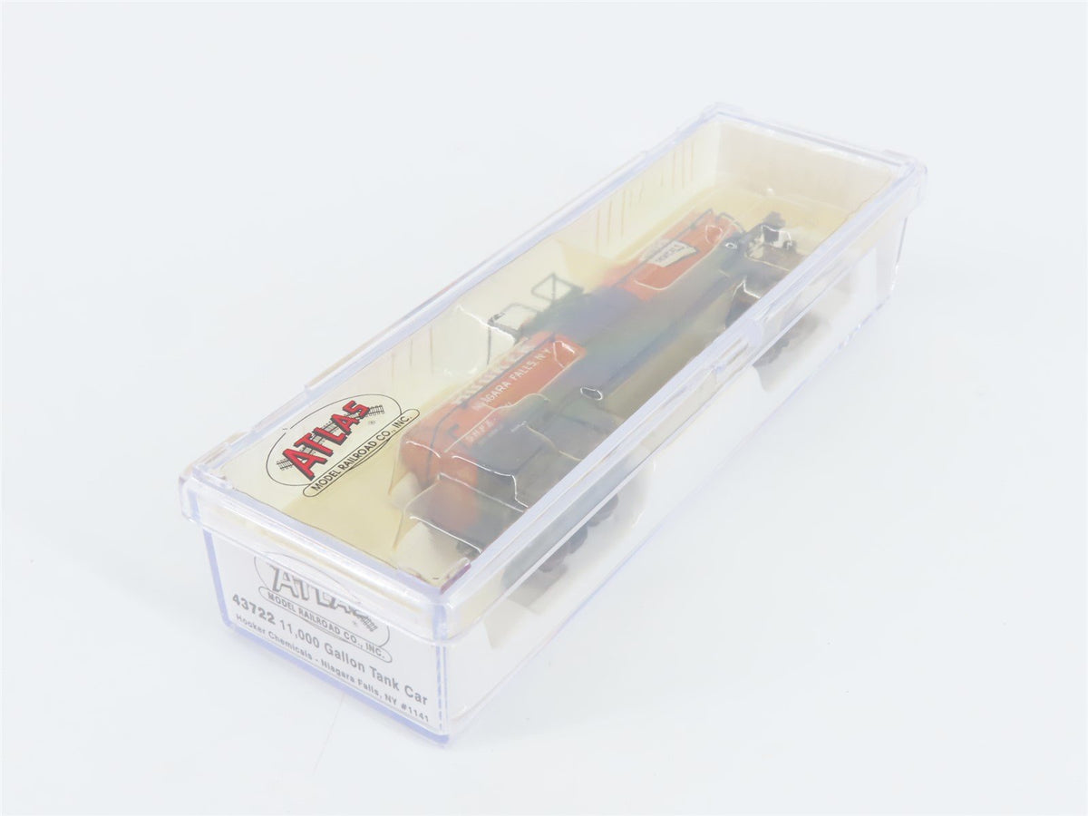 N Scale Atlas 43722 SHPX Hooker Chemicals 11,000 Gallon Tank Car #1141