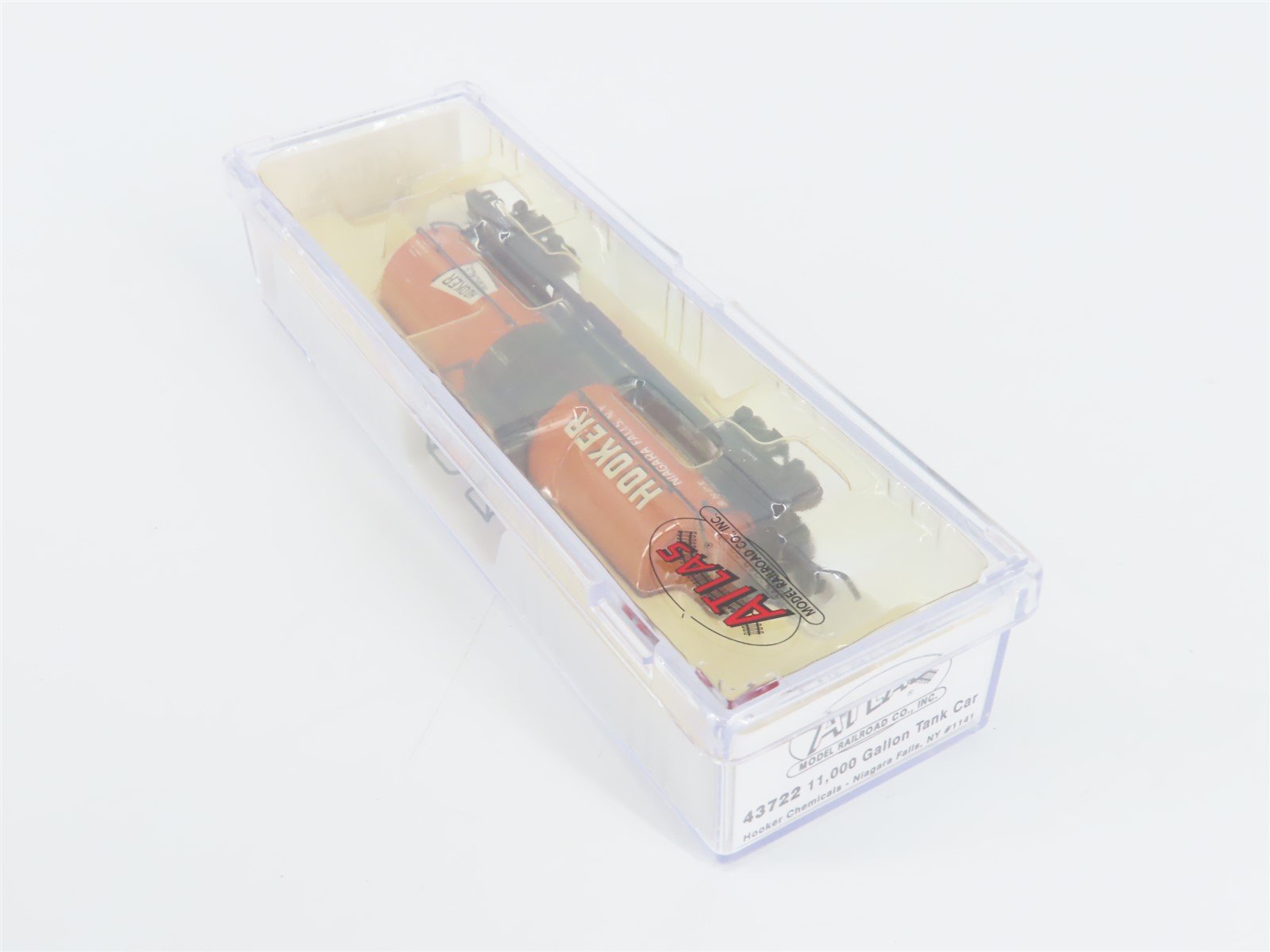 N Scale Atlas 43722 SHPX Hooker Chemicals 11,000 Gallon Tank Car #1141