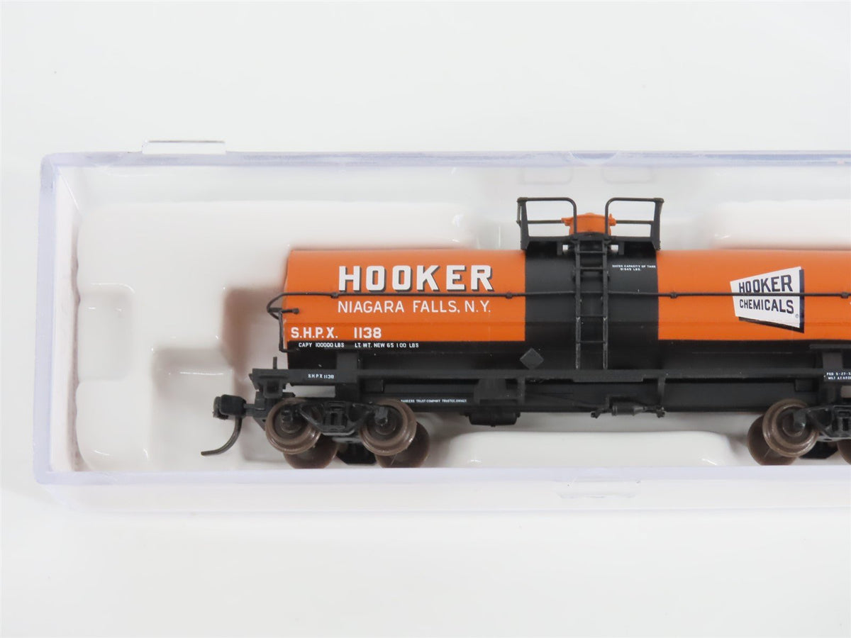 N Scale Atlas 43721 SHPX Hooker Chemicals 11,000 Gallon Tank Car #1138