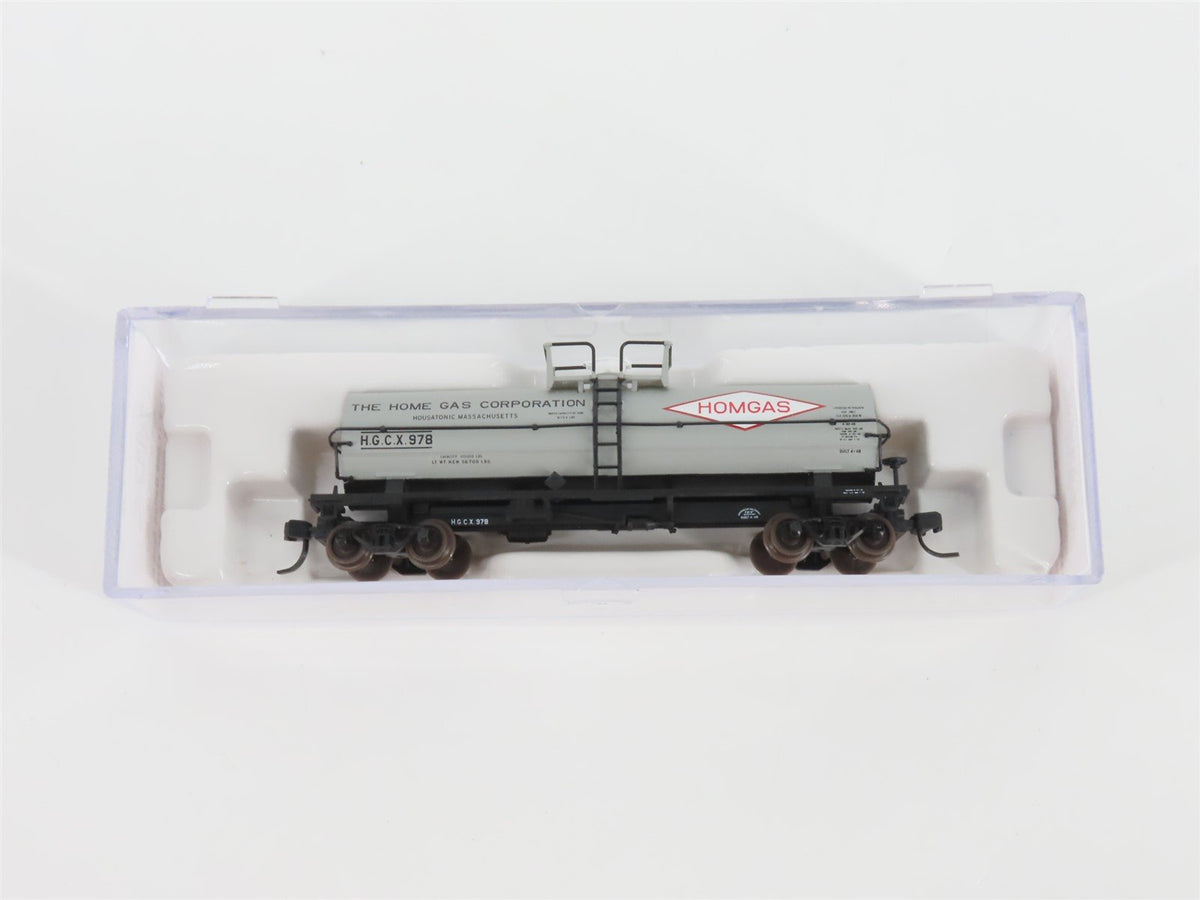 N Scale Atlas 43713 HGCX Homgas 11,000 Gallon Tank Car #978
