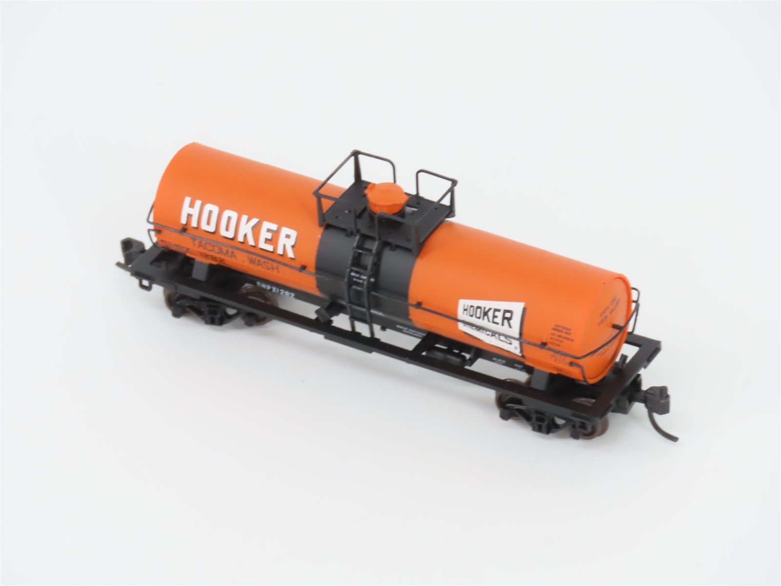 N Scale Atlas 43652 SHPX Hooker Chemicals 11,000 Gallon Tank Car #1282