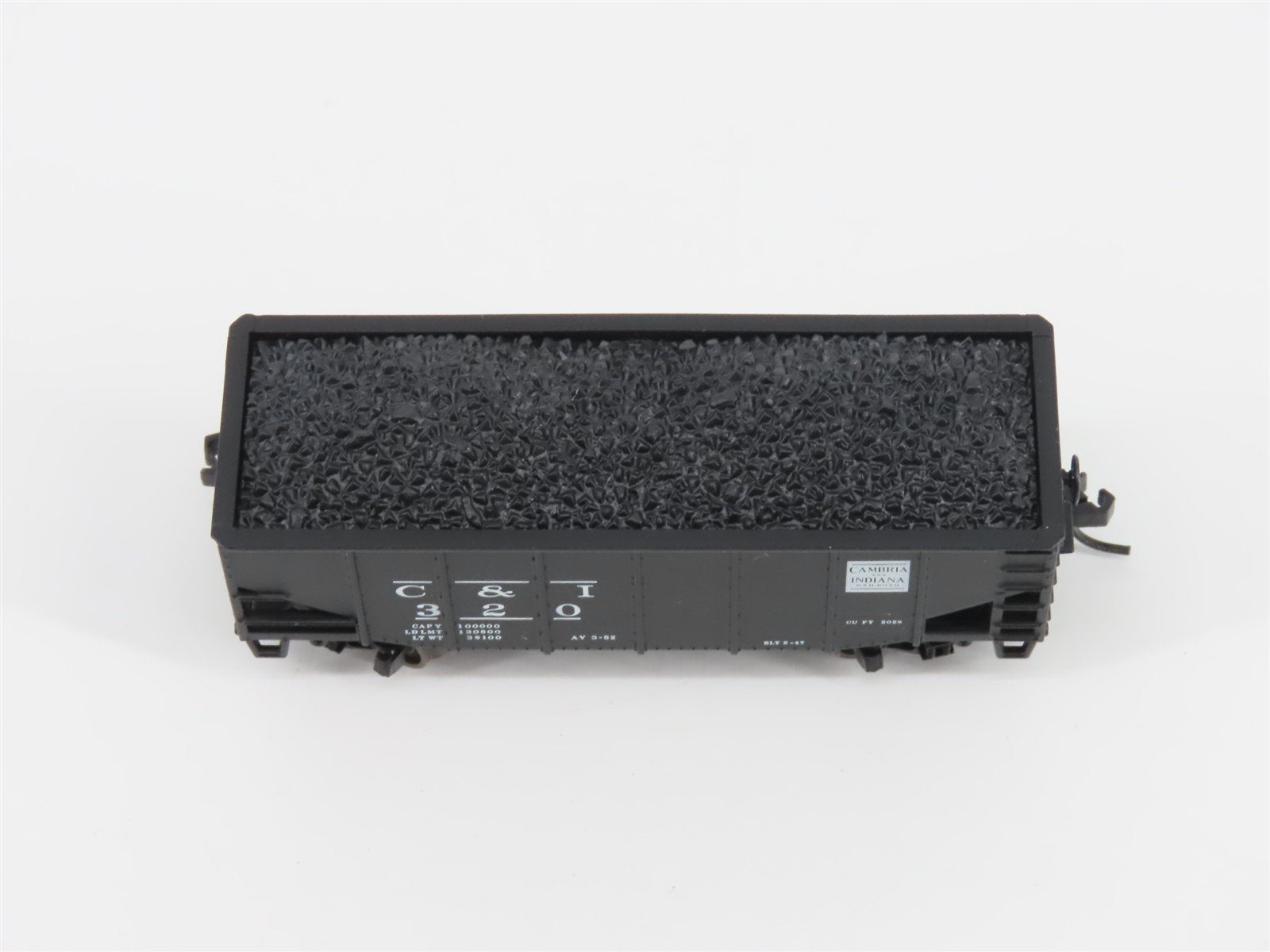N Scale Atlas 41302 C&I Cambria & Indiana 2-Bay Open Hopper #320 w/ Load