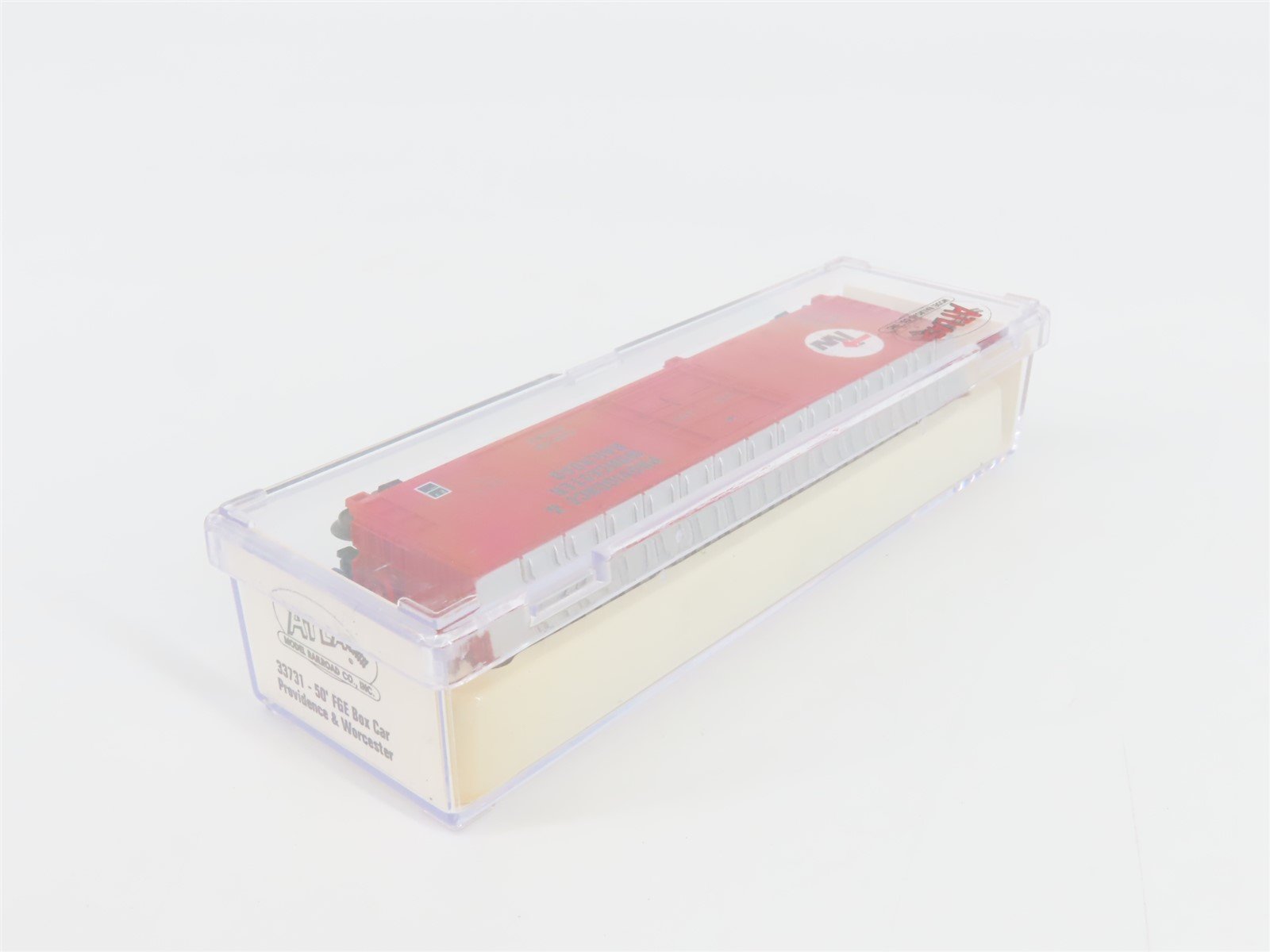 N Scale Atlas 33731 PW Providence & Worcester 50' FGE Box Car #1418