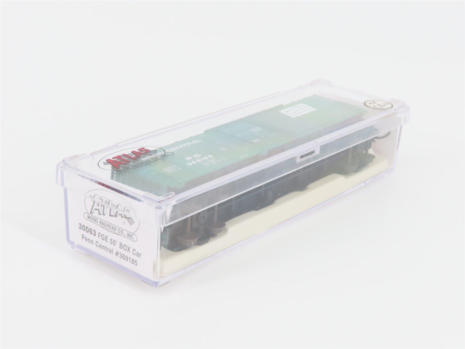 N Scale Atlas 30063 PC Penn Central FGE 50' Box Car #369185